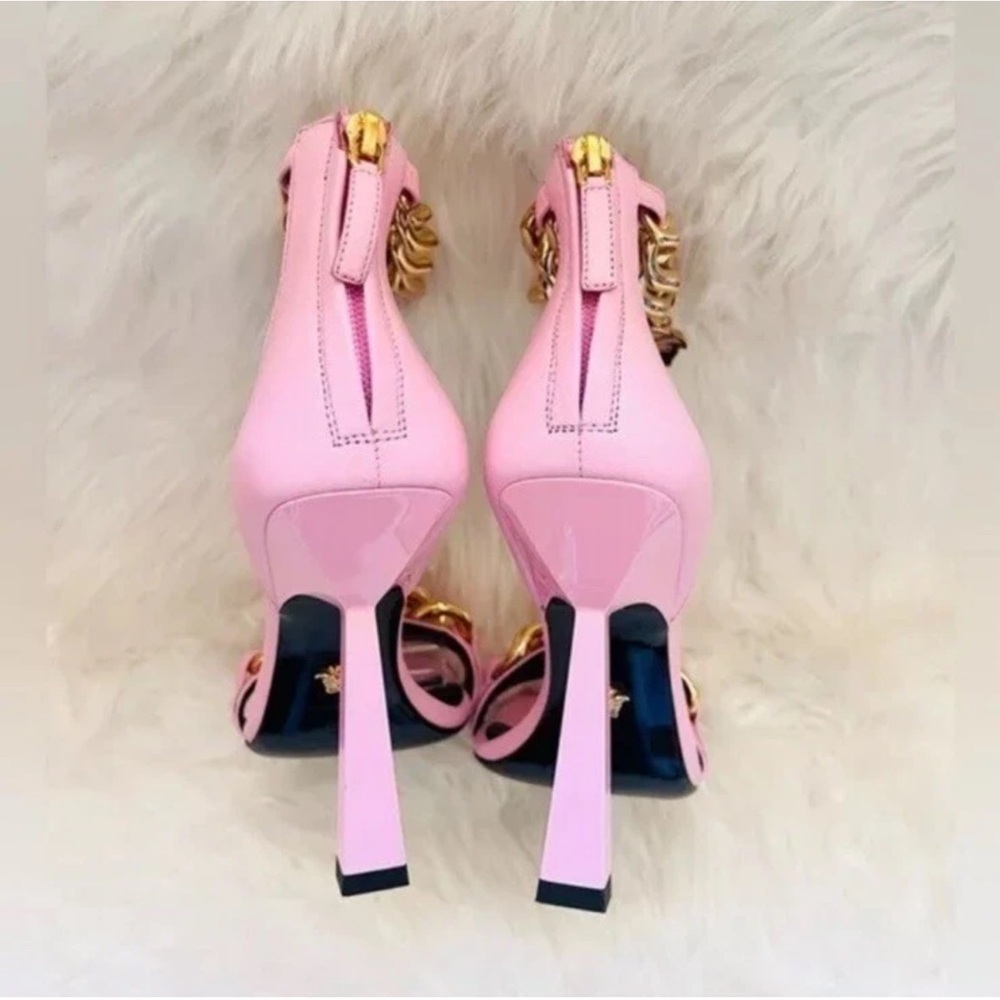 New! VERSACE Medusa Chain Square Toe Heels Pink Leather Gold Hardware Sandals - Picture 13 of 15